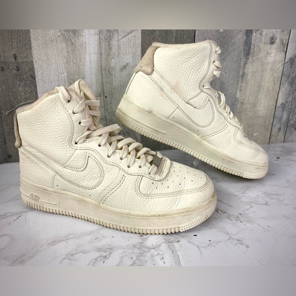 Nike Air Force 1 Sculpt Women's Sail Platform Sneakers size: 7.5 DC3590-102 - Picture 1 of 6